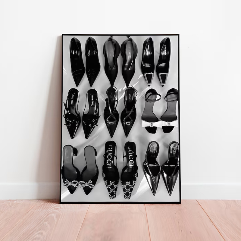 Black White Luxury High Heels  - Vintage Vogue Fashion Poster 评论和价格