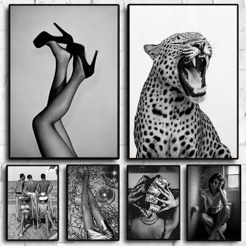 Stylish Fashion Black and Whit - Vintage Vogue Fashion Poster 评论和价格