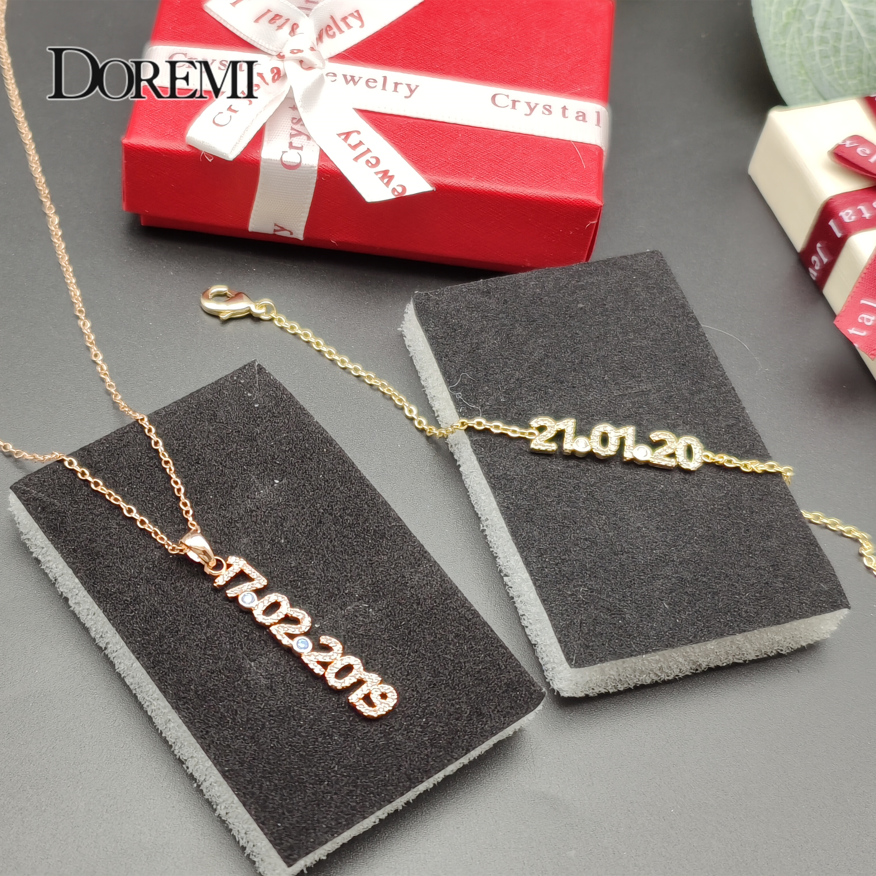 DOREMI New Crystal Name set Je - Vintage Fashion Names 评论和价格
