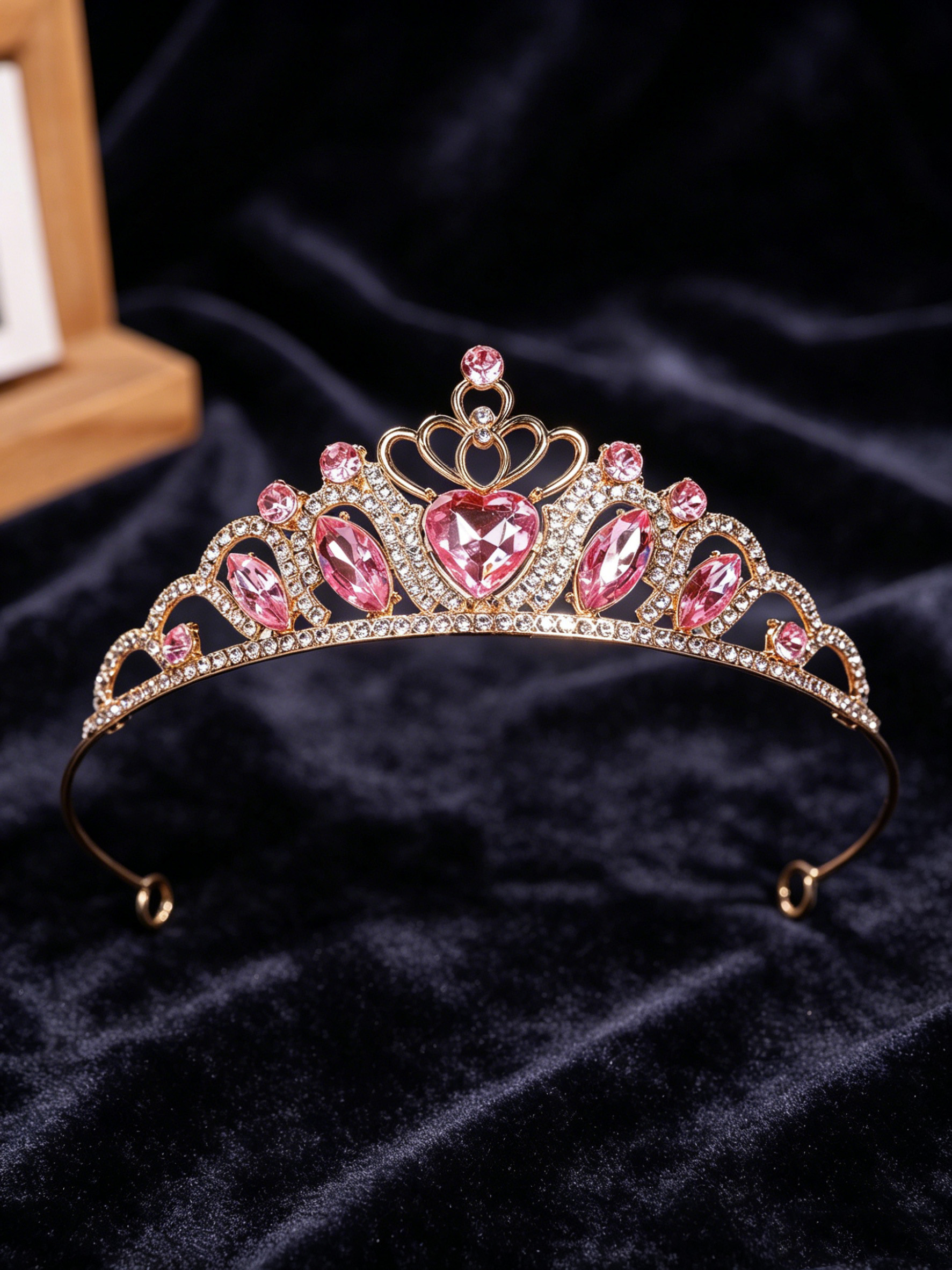 Retro Heart-Shaped Emerald Gre - Vintage Fashion For Women 评论和价格