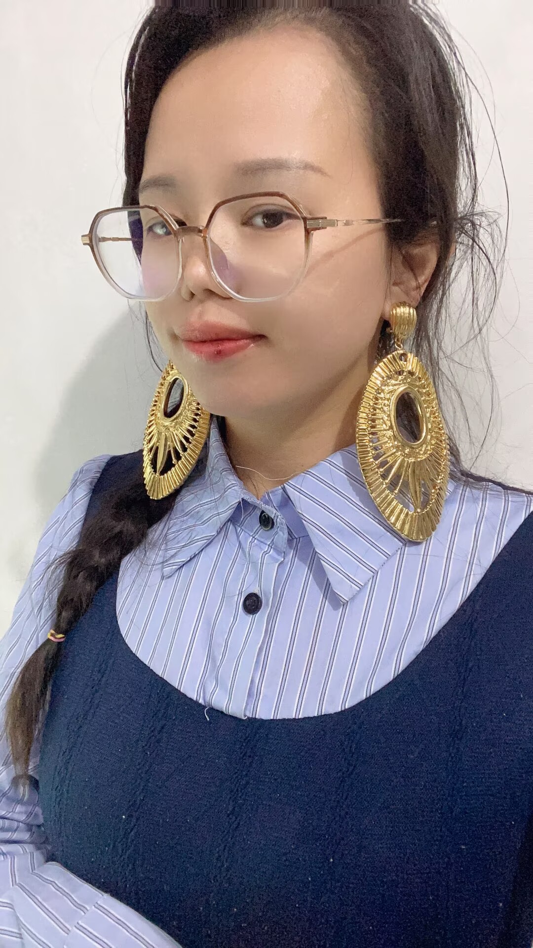 Vintage Gold Hollow Oval Sunbu - Vintage Fashion Looks 评论和价格