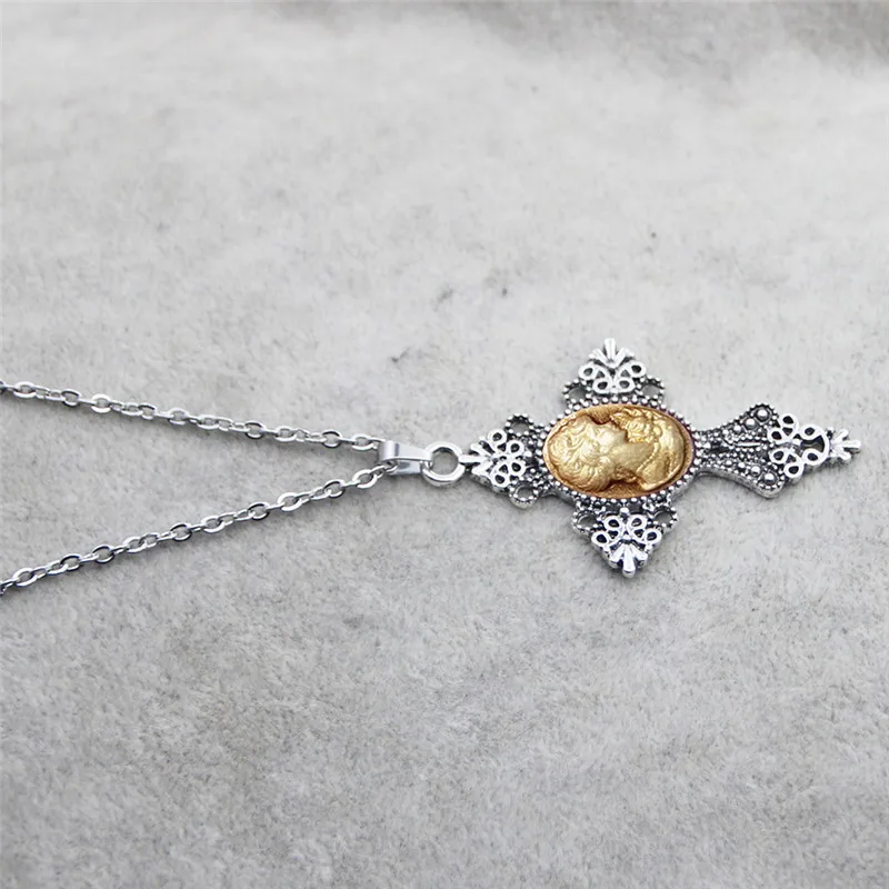 Vintage Look Cross Pendant Lad - Vintage Fashion Looks 评论和价格